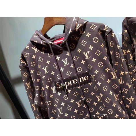 maglietta supreme e louis vuitton|supreme x louis vuitton hoodie.